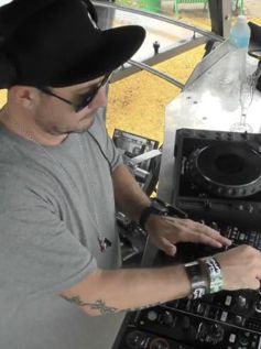 Ultra Music Festival Miami 2017 Day 2 Resistance Elio Riso (2017)