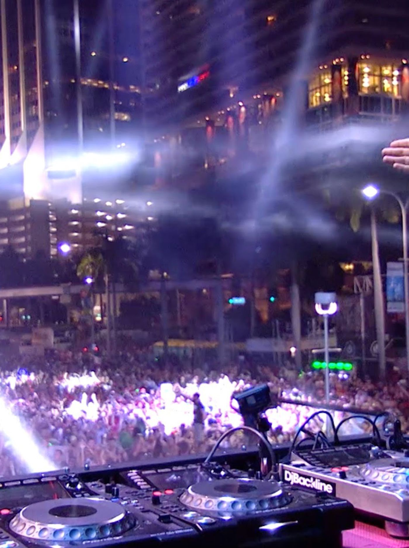 Ultra Music Festival Miami 2017 Day 2 Cedric Gervais* episode artwork