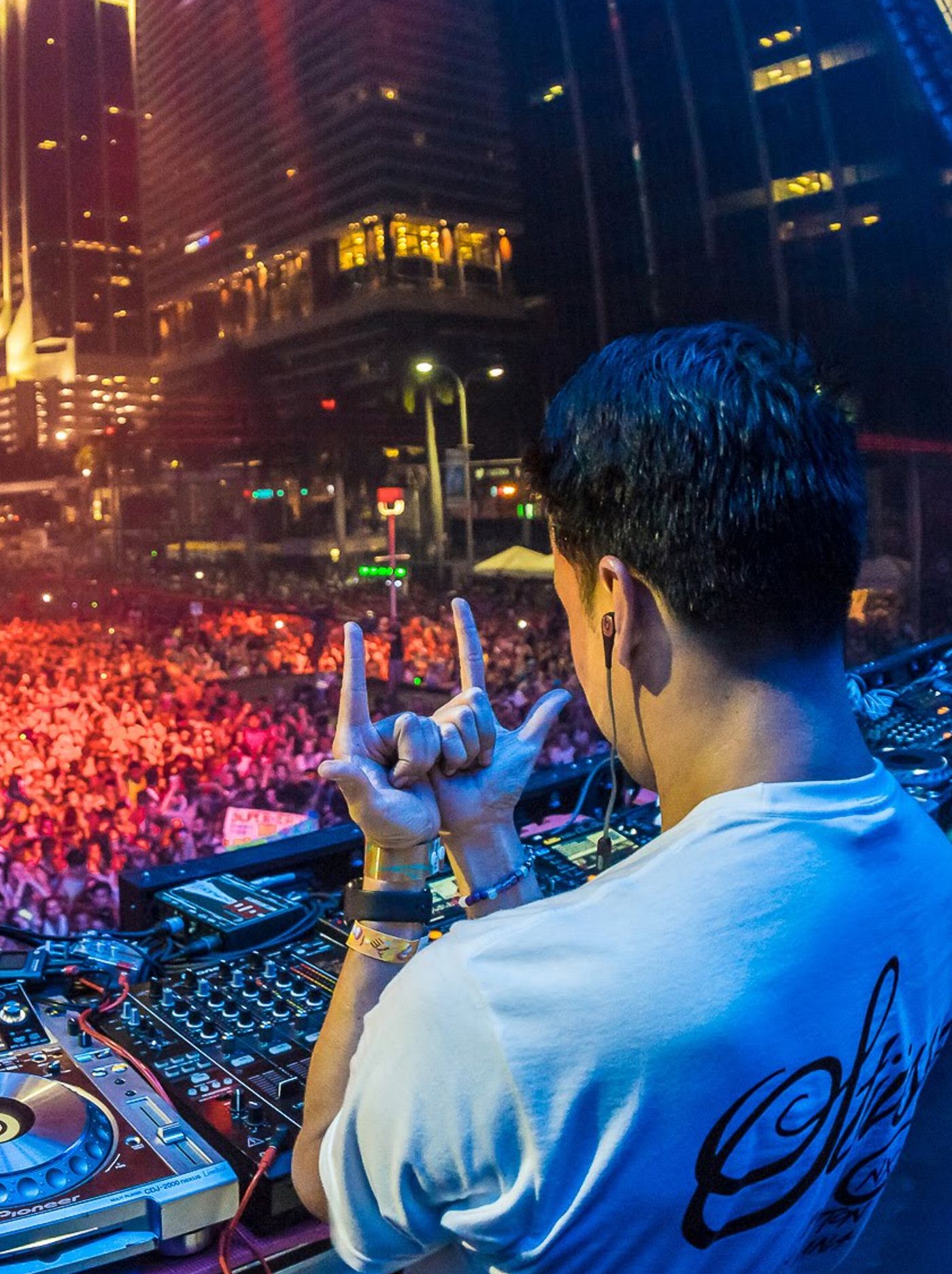 Ultra Music Festival Miami 2017 Day 2 Laidback Luke* episode artwork