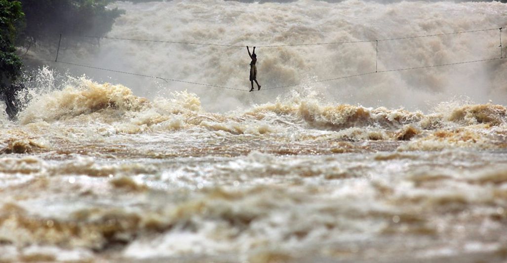 Human Planet 7 Of 8 - Rivers - Friend And Foe (2011)